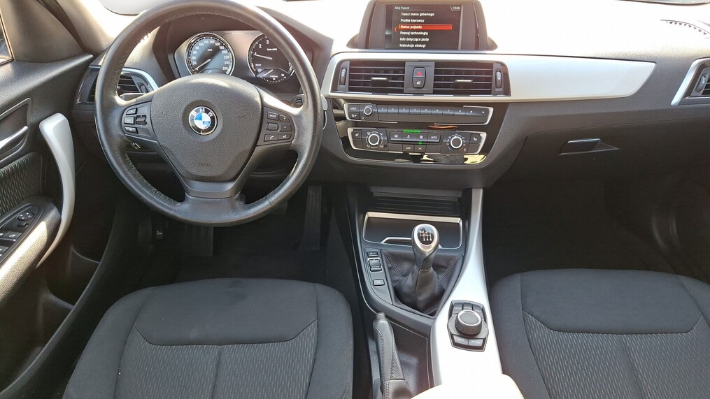BMW Serii 1, 118