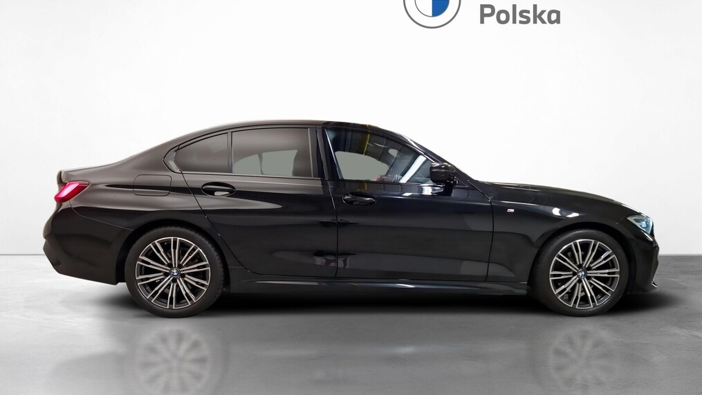 BMW Serii 3, 320