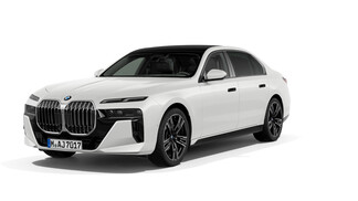 BMW Serii 7, 740