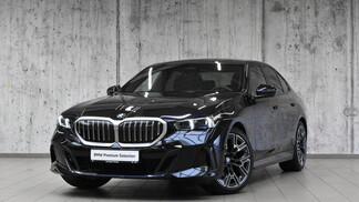 BMW Serii 5, 520