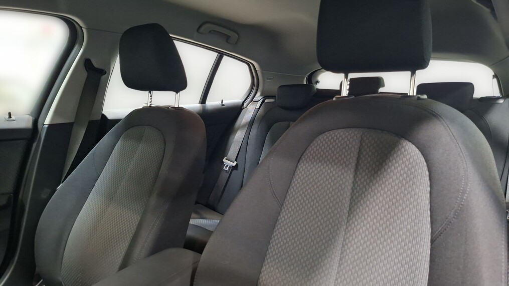 BMW Serii 1, 118