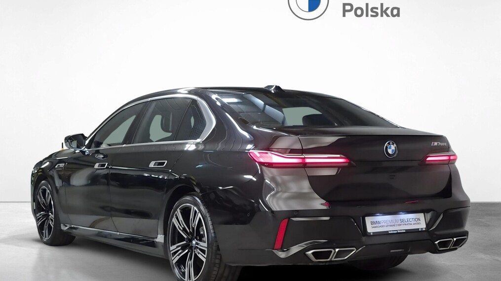 BMW Serii 7, 760