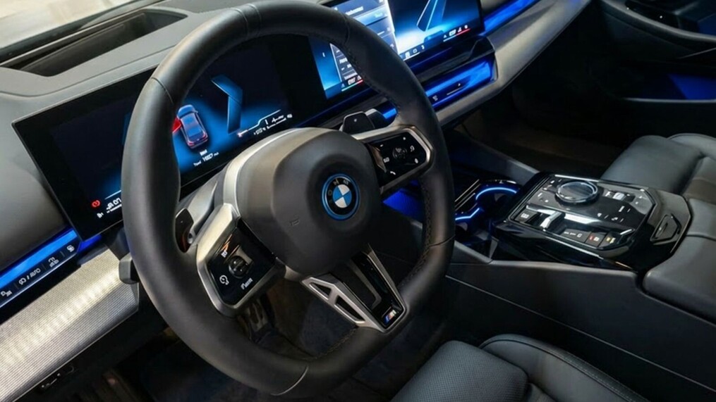 BMW Serii 5, 550