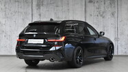 BMW Serii 3, 320