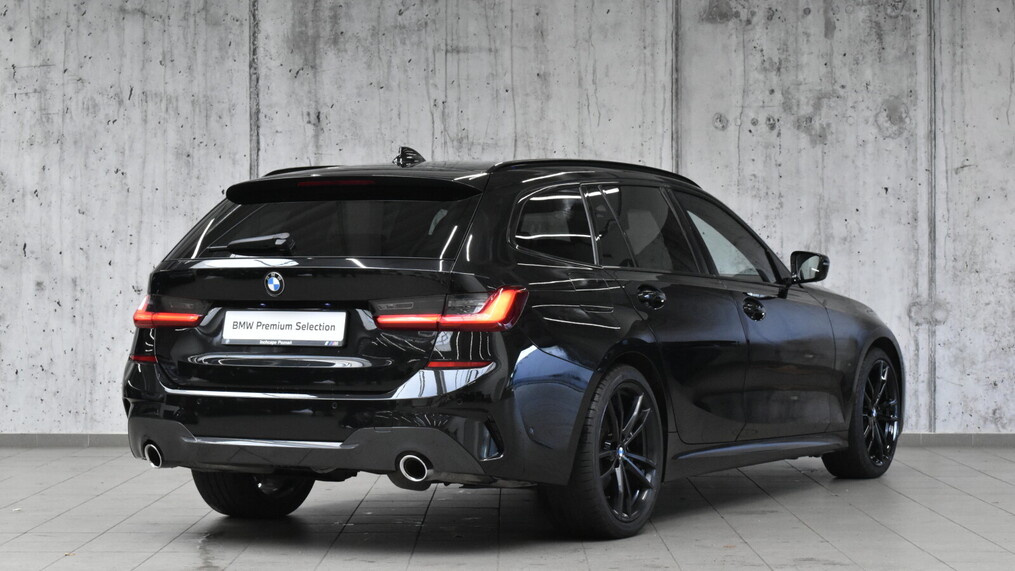 BMW Serii 3, 320