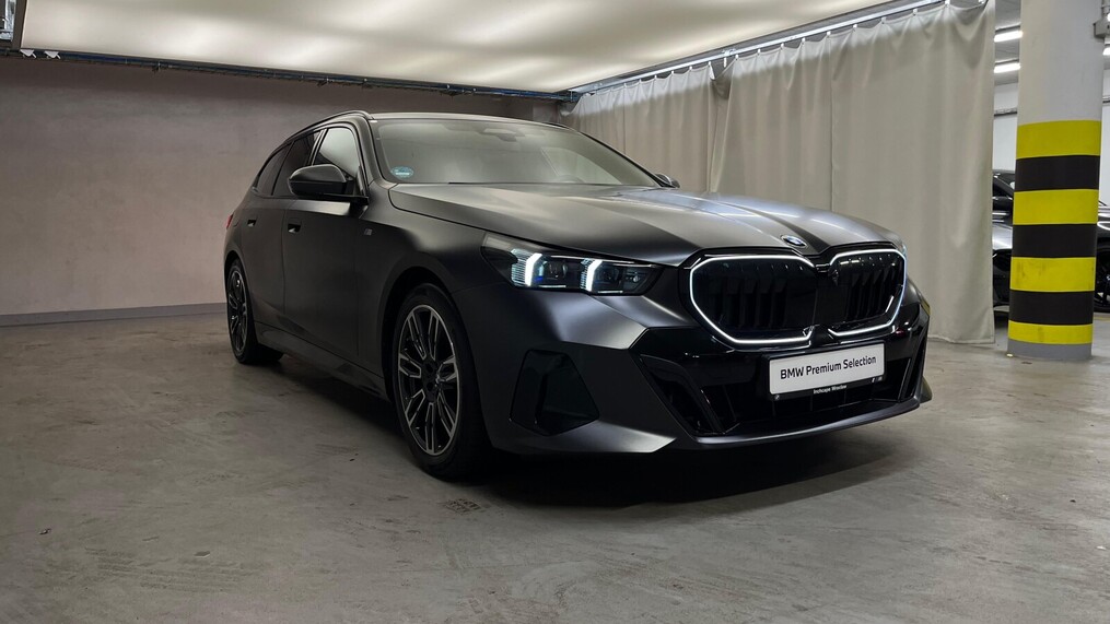 BMW Serii 5, 520