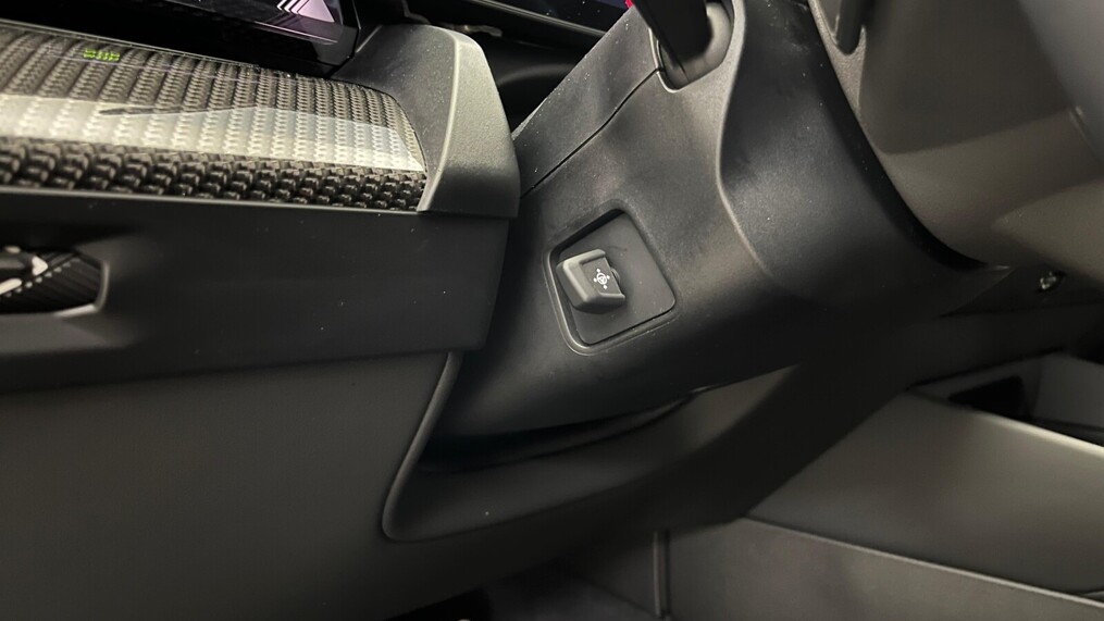 BMW Serii 5, 520