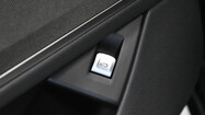 BMW Serii 7, 740