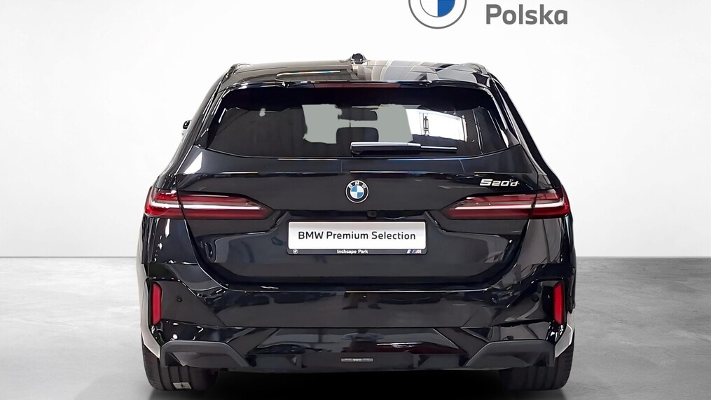 BMW Serii 5, 520