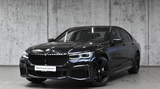 BMW Serii 7, 730