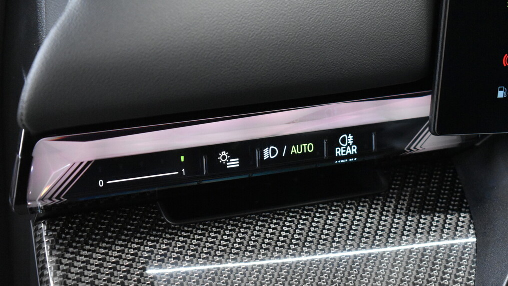 BMW Serii 5, 520