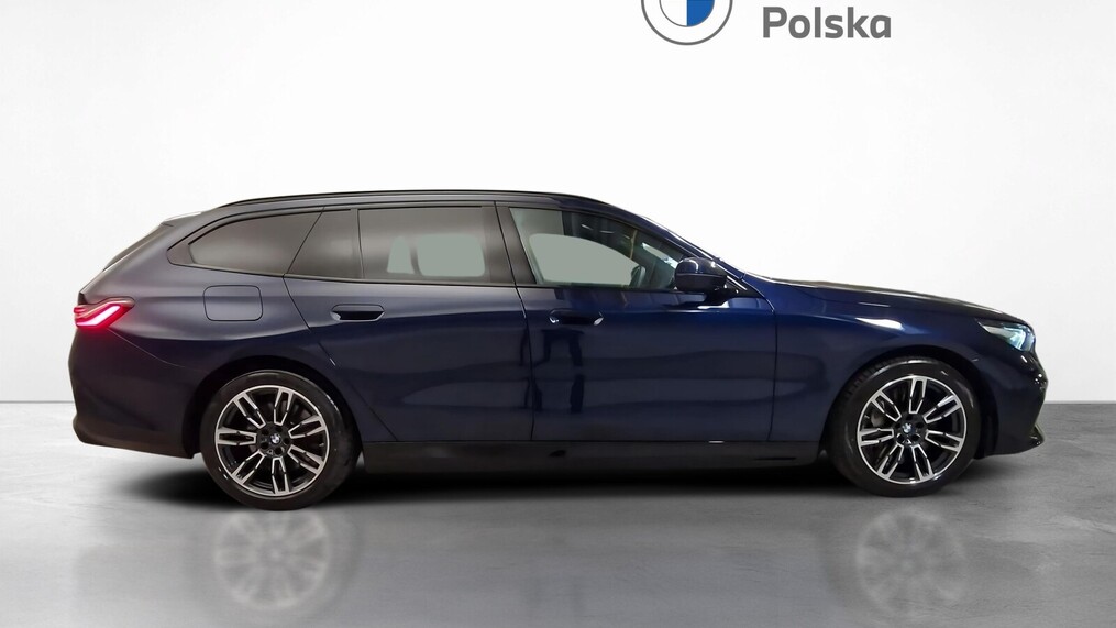 BMW Serii 5, 550