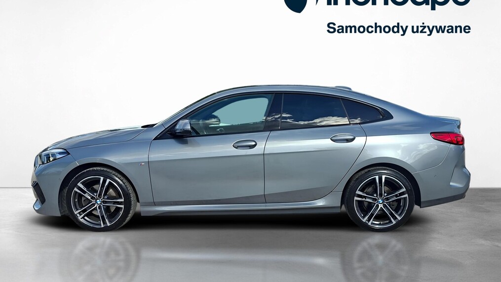 BMW Serii 2, 218