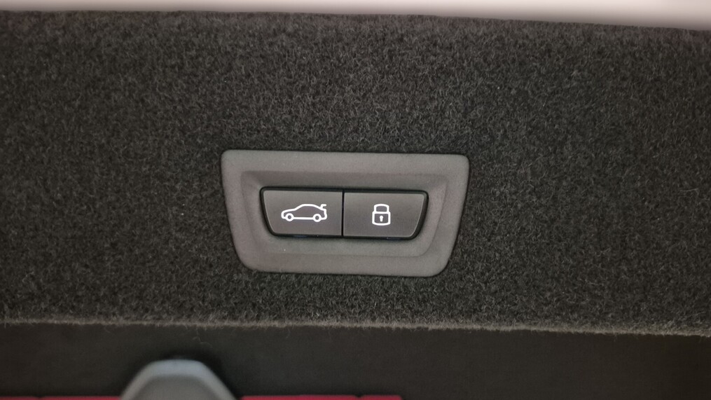 BMW Serii 7, 740