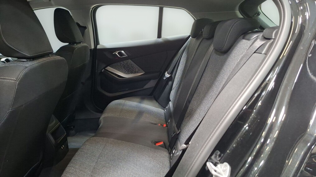 BMW Serii 1, 118