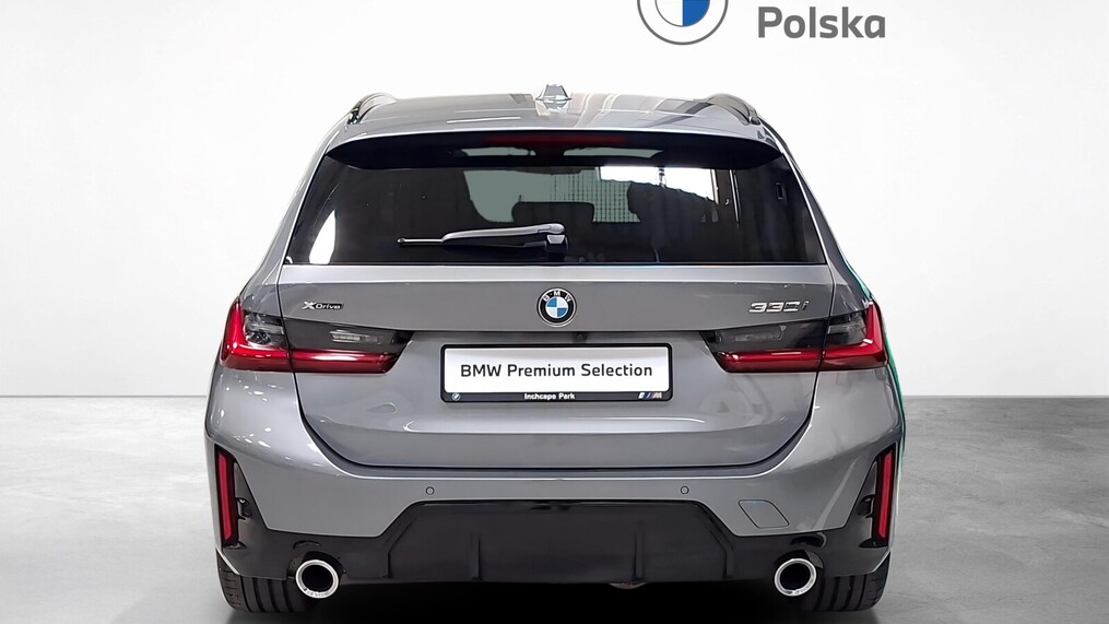 BMW Serii 3, 330