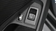 BMW Serii 3, 330