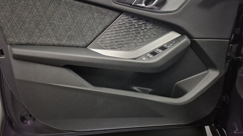 BMW Serii 2, 220