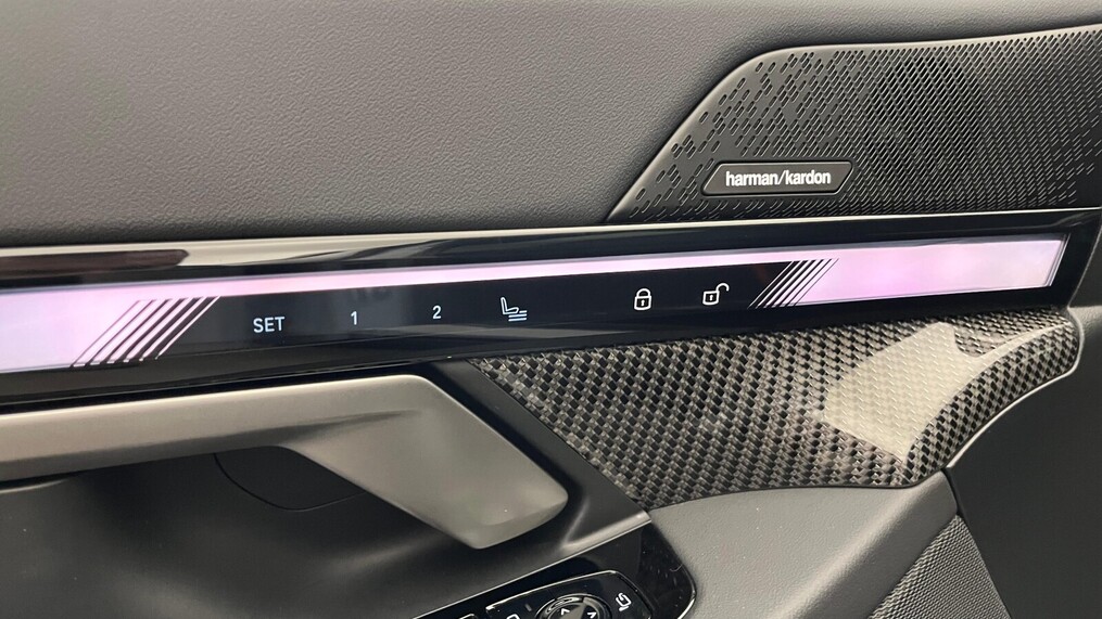 BMW Serii 5, 520