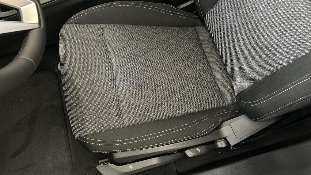 BMW Serii 1, 120