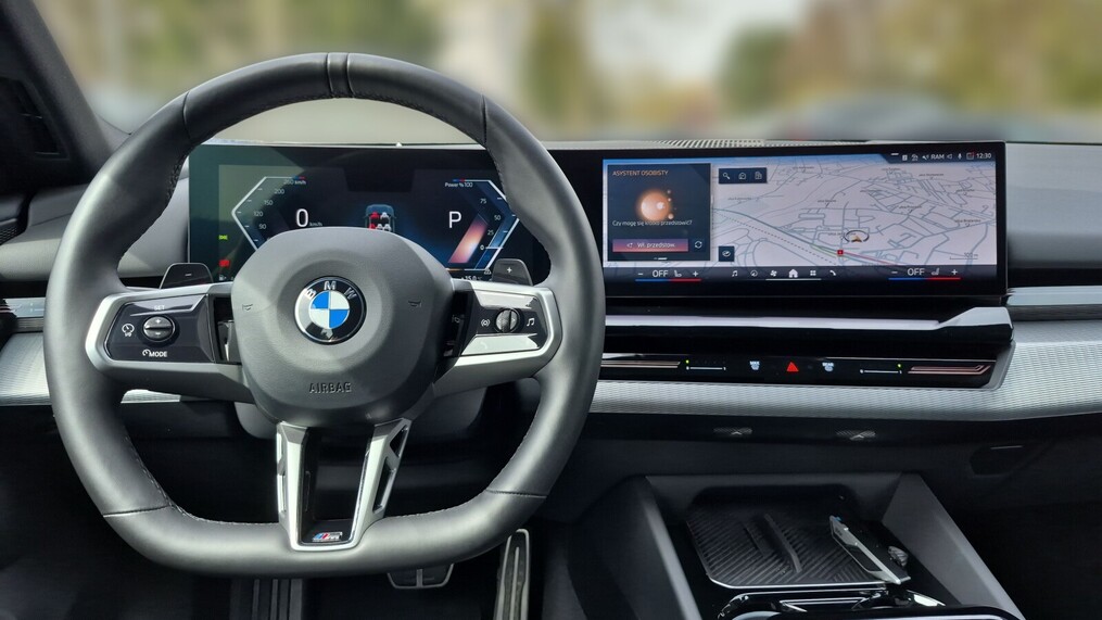 BMW Serii 5, 520