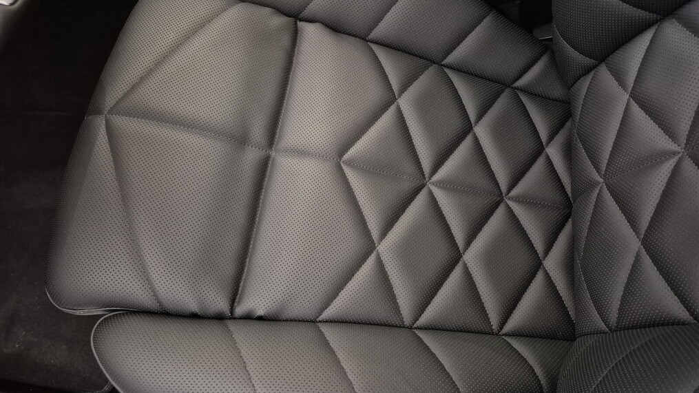 BMW Serii 7, 740
