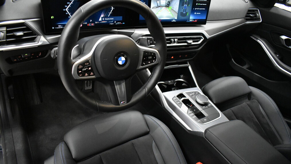 BMW Serii 3, 320