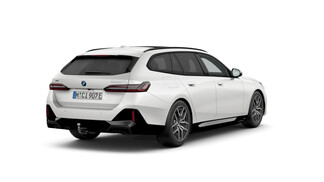 BMW Serii 5, 530