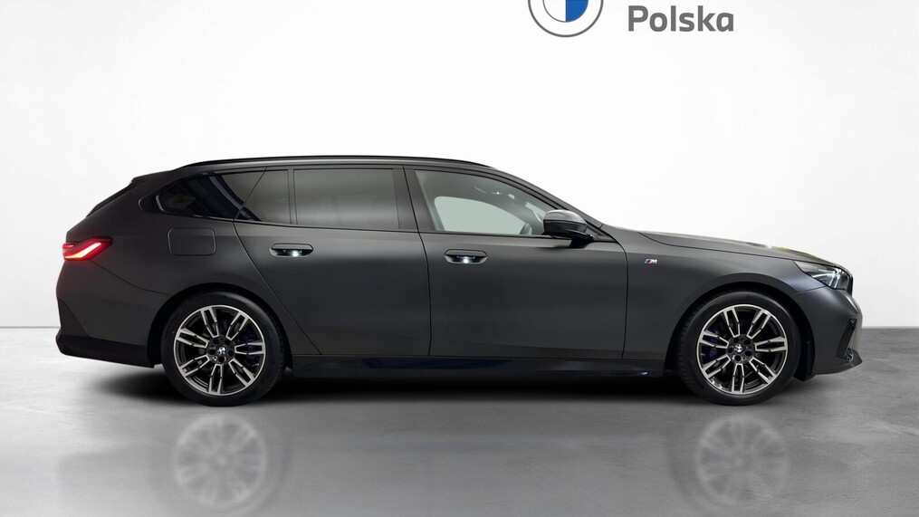 BMW Serii 5, 520