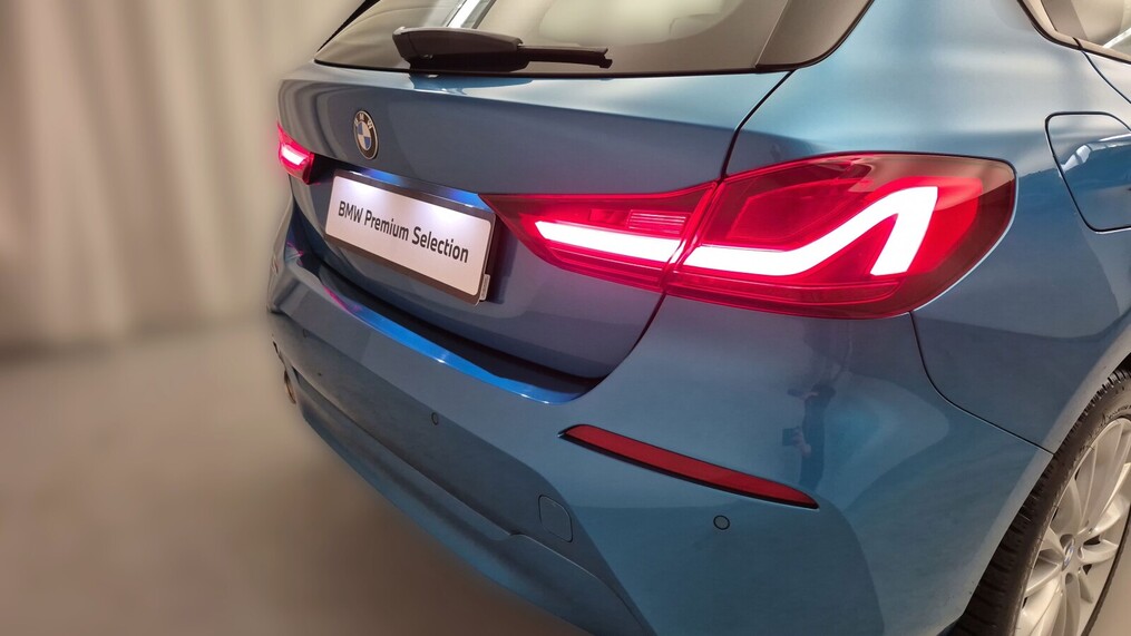BMW Serii 1, 118