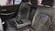 BMW Serii 3, 320