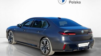 BMW Serii 7, 740