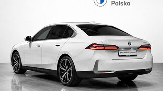 BMW Serii 5, 520