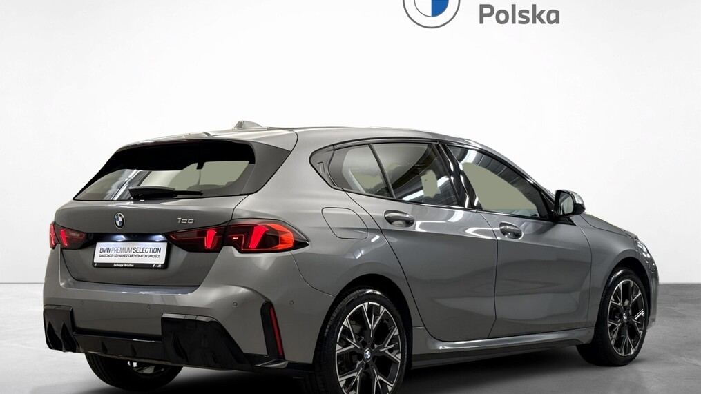 BMW Serii 1, 120