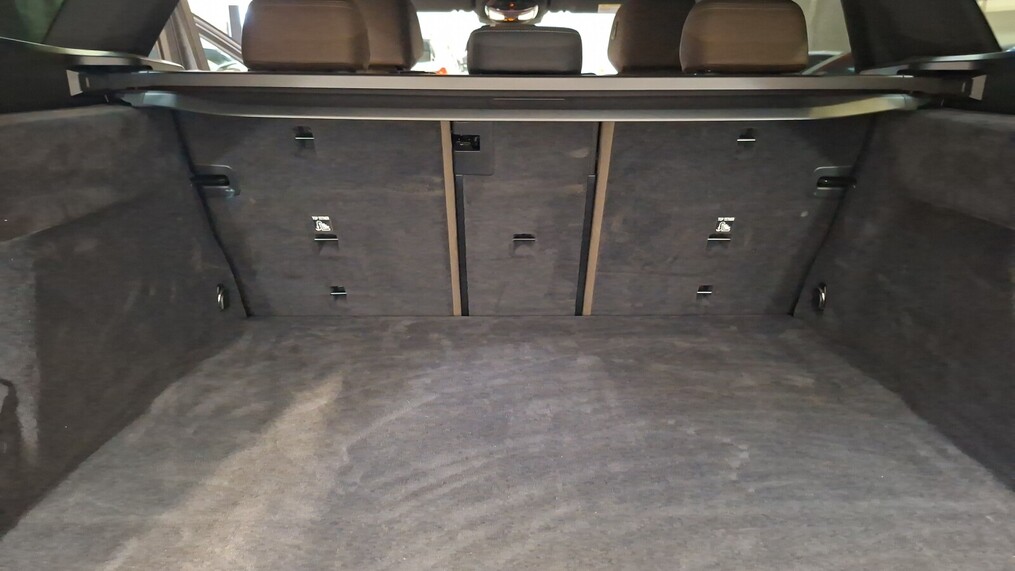 BMW Serii 5, 520