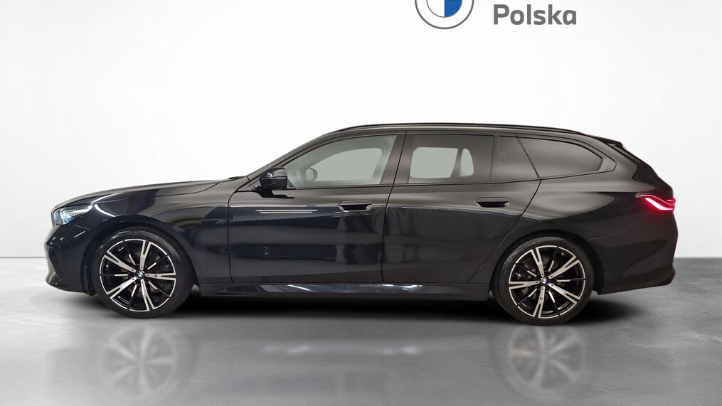 BMW Serii 5, 520