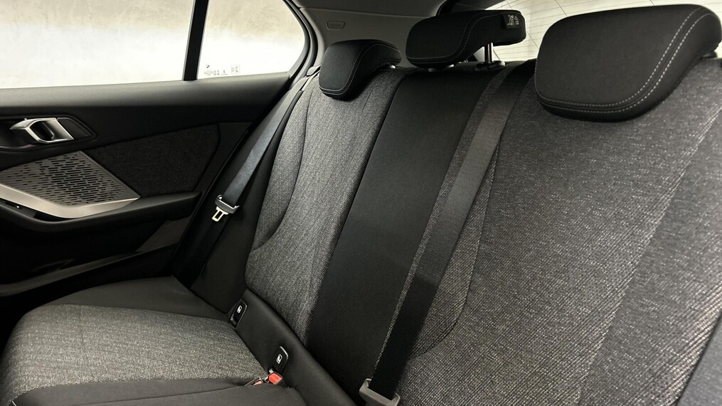 BMW Serii 1, 120