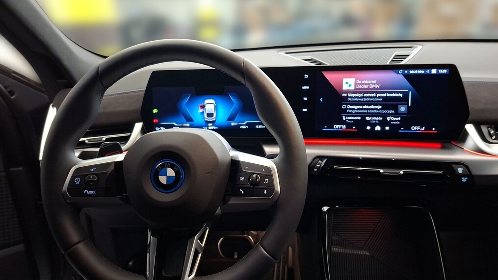 BMW iX2