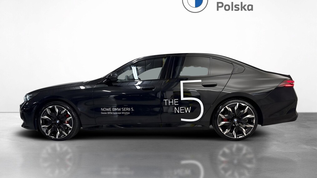 BMW Serii 5, 520
