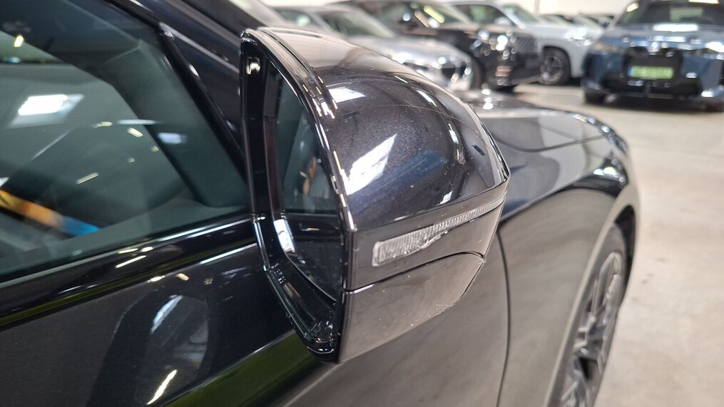 BMW Serii 5, 520