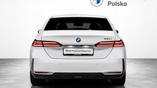 BMW Serii 5, 520