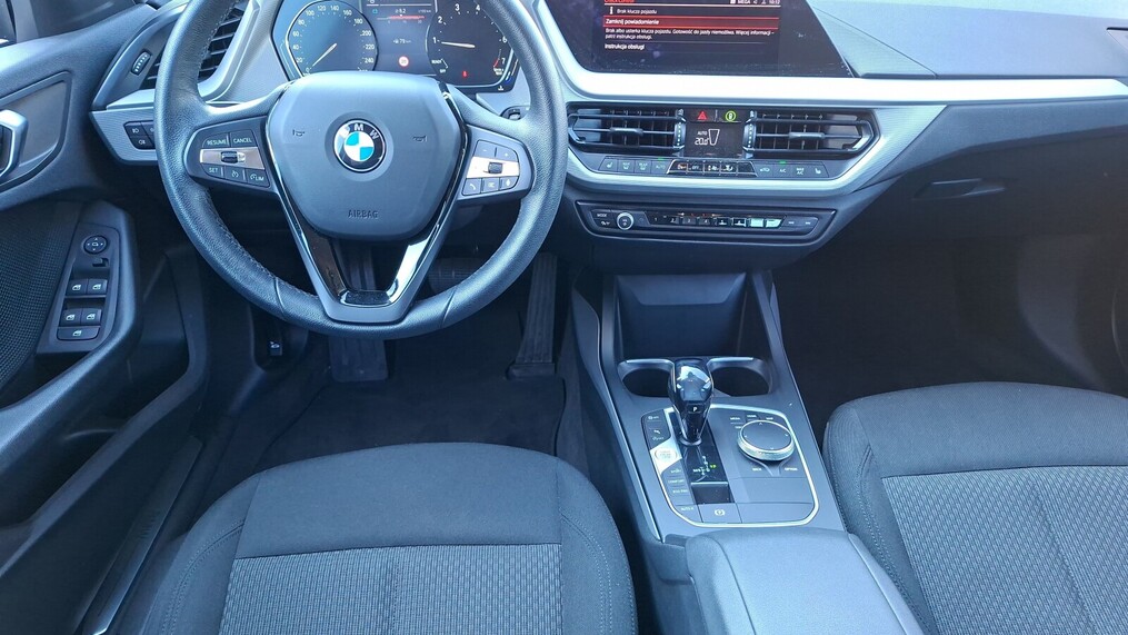 BMW Serii 1, 118
