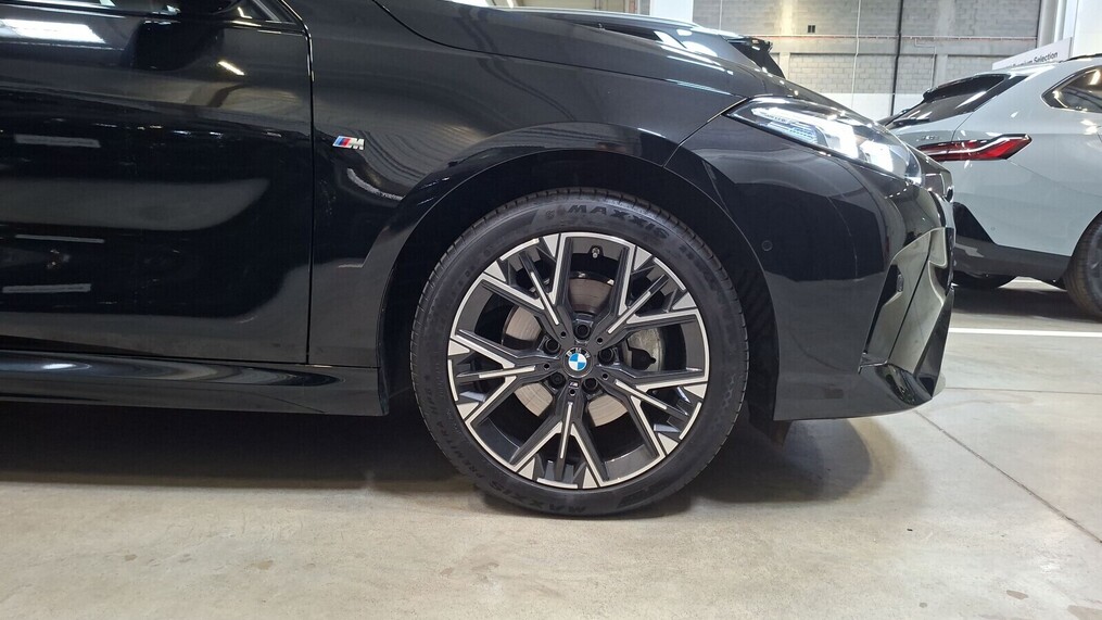 BMW Serii 1, 118