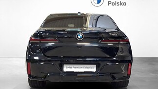 BMW Serii 7, 740