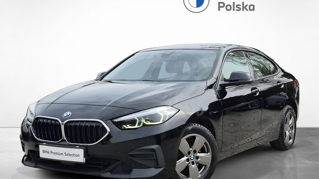 BMW Serii 2, 218