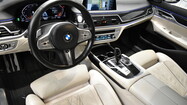BMW Serii 7, 740