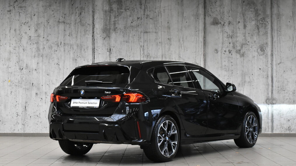 BMW Serii 1, 120
