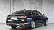 BMW Serii 7, 740