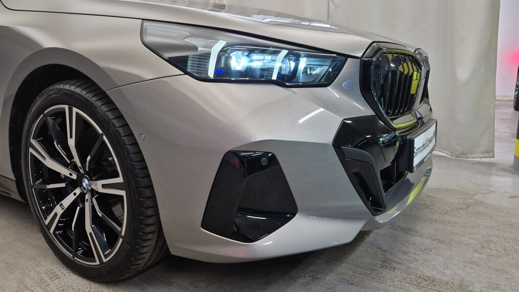 BMW Serii 5, 540