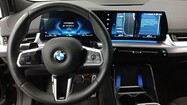 BMW Serii 2, 218
